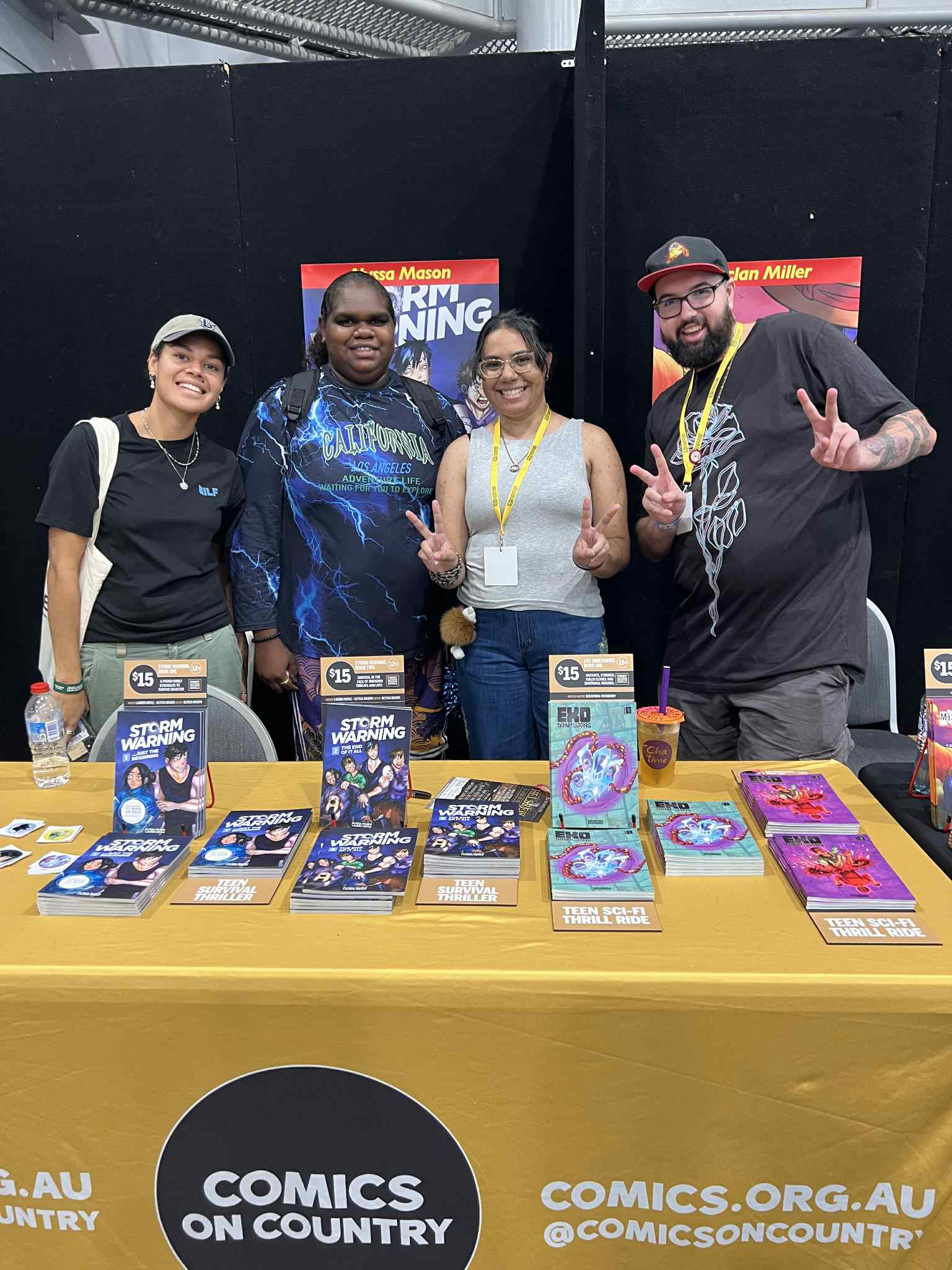 Alyssa and Declan met up with Bronanna and Nea from ILF at Supernova